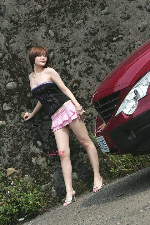 Taiwan Car Show Babe
